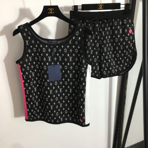 LV Short Set